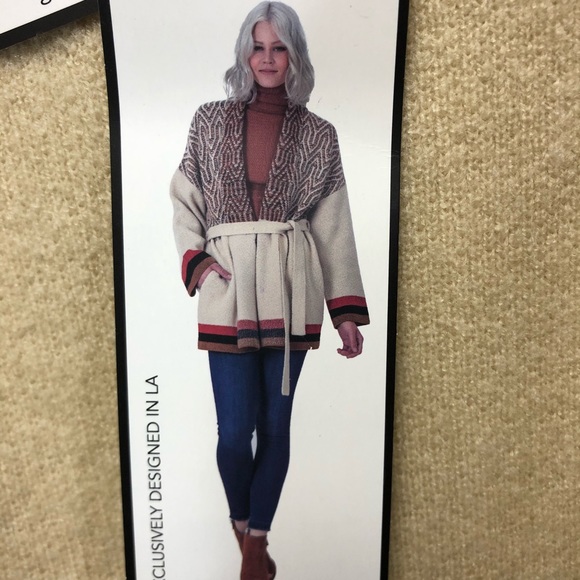 Maxsport Sweater - Picture 9 of 11